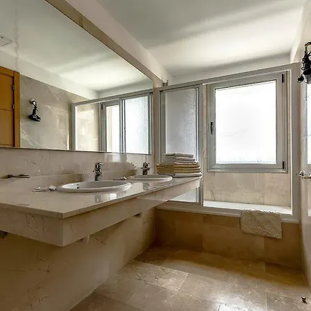 Вилла Lovely Amarilla On The Golf Course Сан Мигель