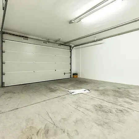 Вилла Lovely Amarilla On The Golf Course *